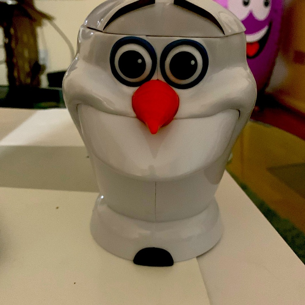 Limited edition, Olaf mug